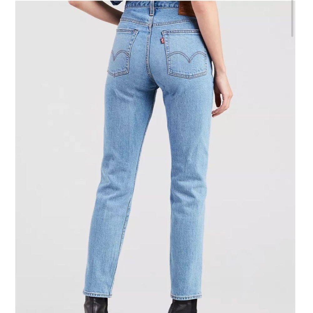 Levi’s Premium Wedgie fit Women’s jeans